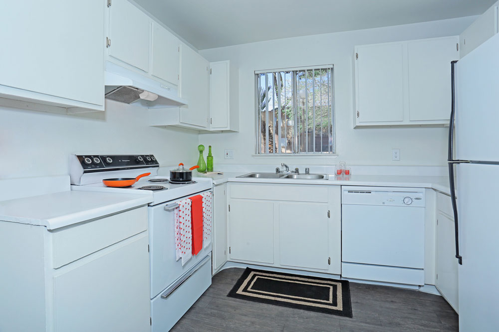 This photo is the visual representation of gourmet kitchens at Sonoma Hills Apartments.